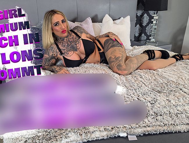 IT-G*rl Premium Bitch in Nylons bekommt AO hard**re-fi** und ***XL ars** besa**ng!