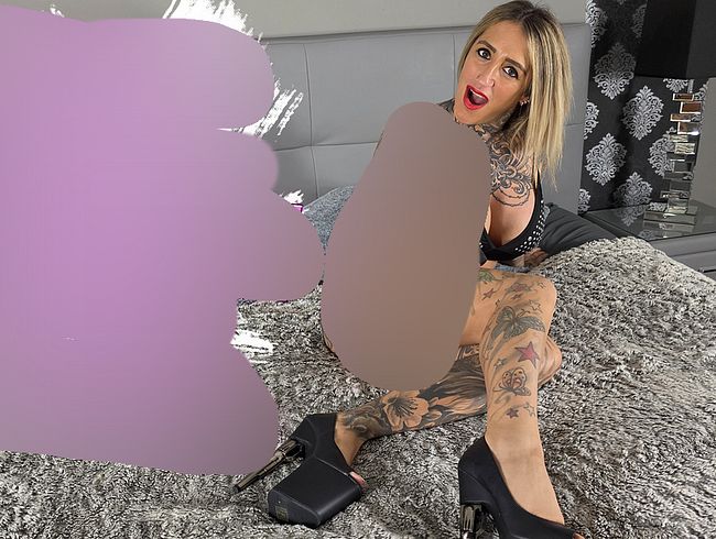 QueenParis's Porno Video: WTF! Meine Pu**y Explodiert KOMPLETT! Unglaublicher Squirt-Fontänen-Orgasmus!